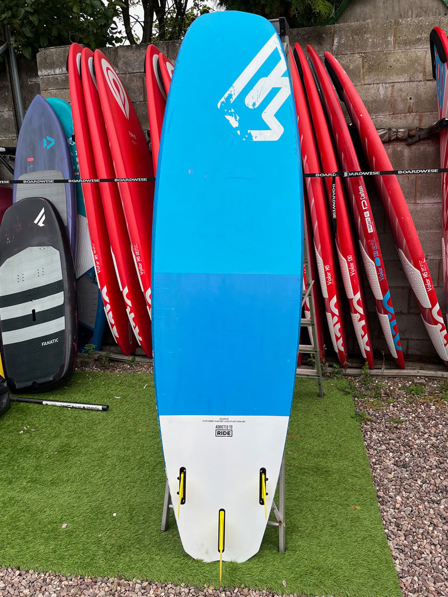 2018 Fanatic Freewave STB Team Edition 95 – Boardwise