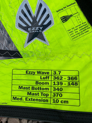 
                  
                    Load image into Gallery viewer, 2022 Ezzy Wave 3.7 m2 Used windsurfing sails
                  
                