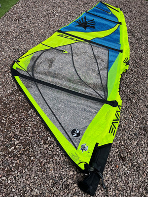 
                  
                    Load image into Gallery viewer, 2022 Ezzy Wave 3.7 m2 Used windsurfing sails
                  
                