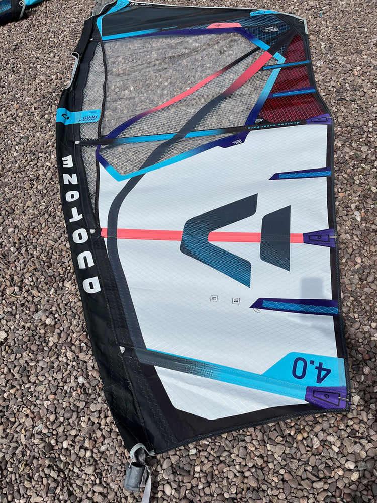 2022 Duotone Super Hero 4.0 m2 white /turquoise foot panel Used windsurfing sails