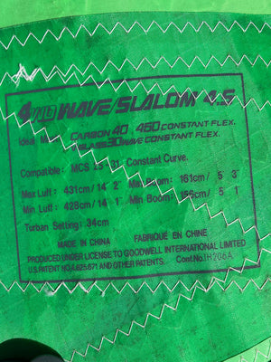 
                  
                    Load image into Gallery viewer, 1996 Neilpryde 4WD 4.5 m2 Used windsurfing sails
                  
                