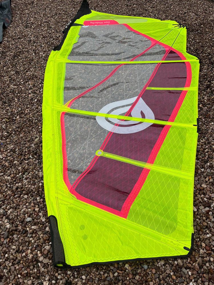 2021 Goya Banzai Pro 5.3 m2 yellow Used windsurfing sails