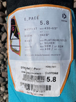 
                  
                    Load image into Gallery viewer, 2024 Duotone E Pace 5.8 m2 Used windsurfing sails
                  
                