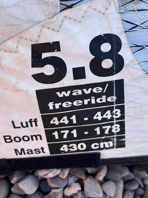 
                  
                    Load image into Gallery viewer, 2018 Ezzy Legacy Freeride 5.8 m2
                  
                