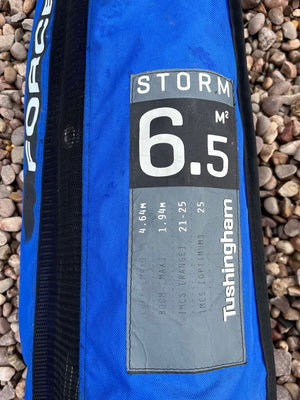
                  
                    Load image into Gallery viewer, 2012 Tushingham Storm Force 6.5 m2 Used windsurfing sails
                  
                