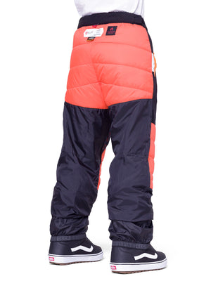 
                  
                    Load image into Gallery viewer, 686 QUANTUM THERMAGRAPH SNOWBOARD PANT - BLACK - 2024 SNOWBOARD PANTS
                  
                