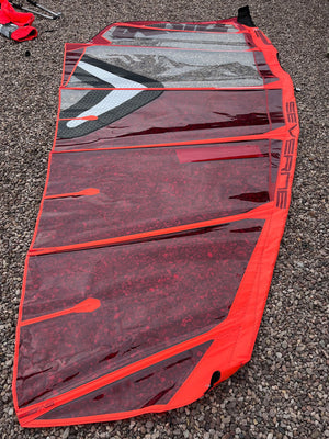
                  
                    Load image into Gallery viewer, 2023 Severne Turbo M4 8.1 m2 Red Used windsurfing sails
                  
                