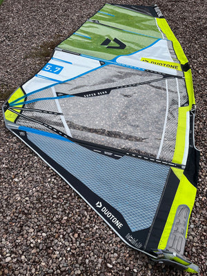 
                  
                    Load image into Gallery viewer, 2019 Duotone Super Hero 5.7 m2 Used windsurfing sails
                  
                