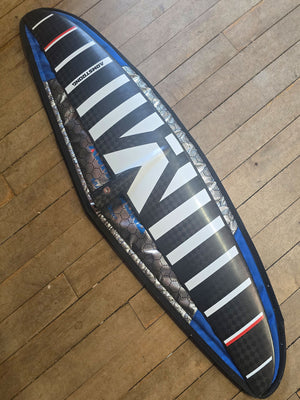 
                  
                    Load image into Gallery viewer, Armstrong MA 1000 Foil wing Used Foils
                  
                
