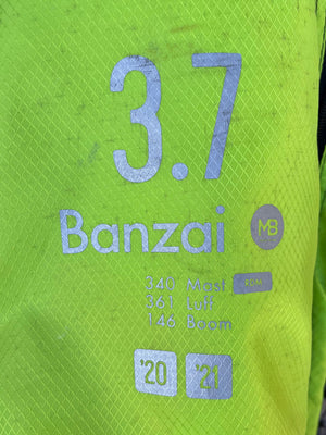 
                  
                    Load image into Gallery viewer, 2021 Goya Banzai Pro 3.7 m2 Used windsurfing sails
                  
                