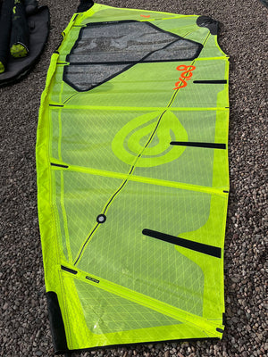 
                  
                    Load image into Gallery viewer, 2024 Goya Banzai Max Pro 5.7 m2 Used windsurfing sails
                  
                