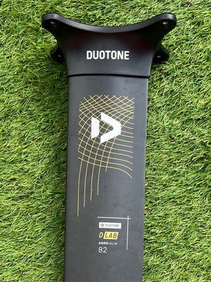 
                  
                    Load image into Gallery viewer, Duotone Aero Slim D/Lab 82cm foil mast Used Foils
                  
                