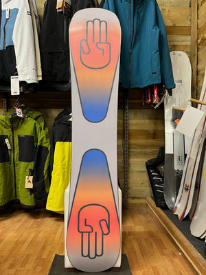 
                  
                    Load image into Gallery viewer, Bataleon Evil Twin 154cm Used Snowboard USED SNOWBOARDS
                  
                