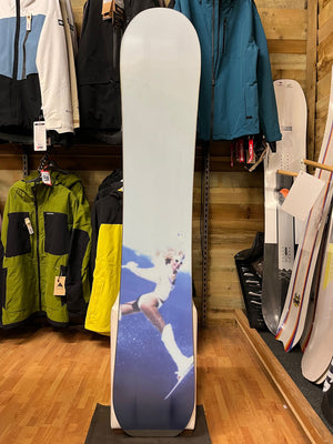 
                  
                    Load image into Gallery viewer, Bataleon Beyond Medals 156cm used Snowboard USED SNOWBOARDS
                  
                
