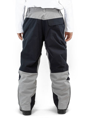 
                  
                    Load image into Gallery viewer, BEYOND MEDALS ZIP 2L SNOWBOARD PANT - GREY - 2026 SNOWBOARD PANTS
                  
                