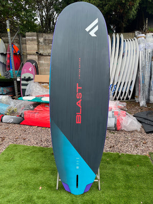 
                  
                    Load image into Gallery viewer, 2023 Fanatic Blast Ltd 132 Used windsurfing boards
                  
                