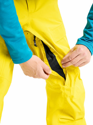 
                  
                    Load image into Gallery viewer, BURTON AK SWASH GORE TEX 2L SNOWBOARD PANT - ATOMIC YELLOW - 2026 SNOWBOARD PANTS
                  
                