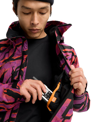 
                  
                    Load image into Gallery viewer, BURTON AK SWASH GORE-TEX 2L SNOWBOARD JACKET - SLASH MULTI - 2026 SNOWBOARD JACKETS
                  
                