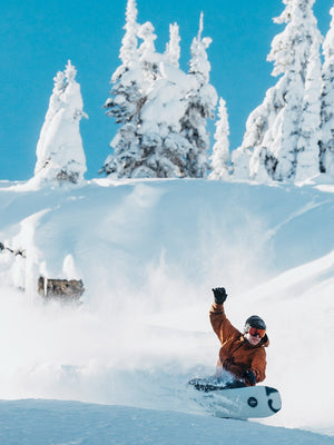 
                  
                    Load image into Gallery viewer, BURTON FAMILY TREE HOMETOWN HERO CAMBER SNOWBOARD - X-RAY - 2026 SNOWBOARDS
                  
                