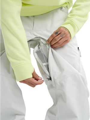 
                  
                    Load image into Gallery viewer, BURTON RESERVE 2L RELAXED SNOWBOARD PANT - GRAY CLOUD - 2026 SNOWBOARD PANTS
                  
                