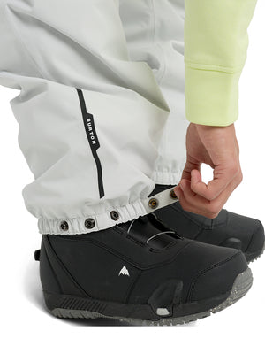 
                  
                    Load image into Gallery viewer, BURTON RESERVE 2L RELAXED SNOWBOARD PANT - GRAY CLOUD - 2026 SNOWBOARD PANTS
                  
                
