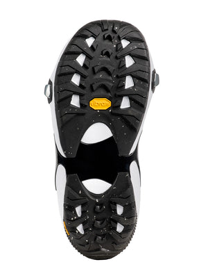 
                  
                    Load image into Gallery viewer, BURTON WAVERANGE X STEP ON BOA SNOWBOARD BOOTS - BLACK - 2026 SNOWBOARD BOOTS
                  
                