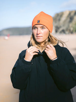 
                  
                    Load image into Gallery viewer, C-Skins Storm Chaser 2mm Neoprene Beanie - Warm Red Wetsuit hoods and beanies
                  
                