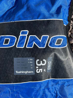 
                  
                    Load image into Gallery viewer, Tushingham Dino 3.5 m2 junior rig Used windsurfing sails
                  
                