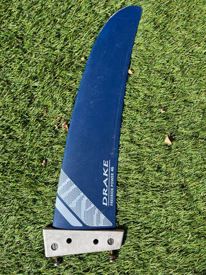 
                  
                    Load image into Gallery viewer, 2020 Starboard Carve Starlite 144 Used windsurfing boards
                  
                