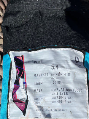 
                  
                    Load image into Gallery viewer, 2023 Duotone Duke 5.4 m (foot repair) Used windsurfing sails
                  
                