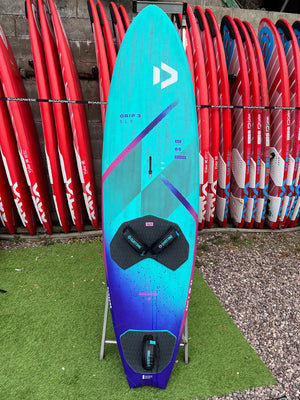 
                  
                    Load image into Gallery viewer, 2025 Duotone Grip 3 SLS 85 Used windsurfing boards
                  
                