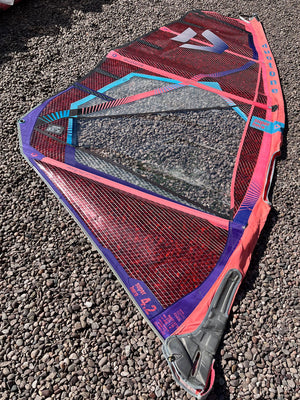 
                  
                    Load image into Gallery viewer, 2023 Duotone Super Hero 4.2 m2 (window panel) Used windsurfing sails
                  
                