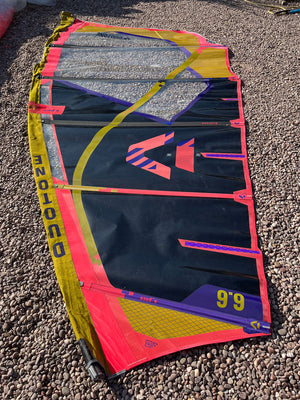 
                  
                    Load image into Gallery viewer, 2024 Duotone E Pace 6.6 m2 Used windsurfing sails
                  
                