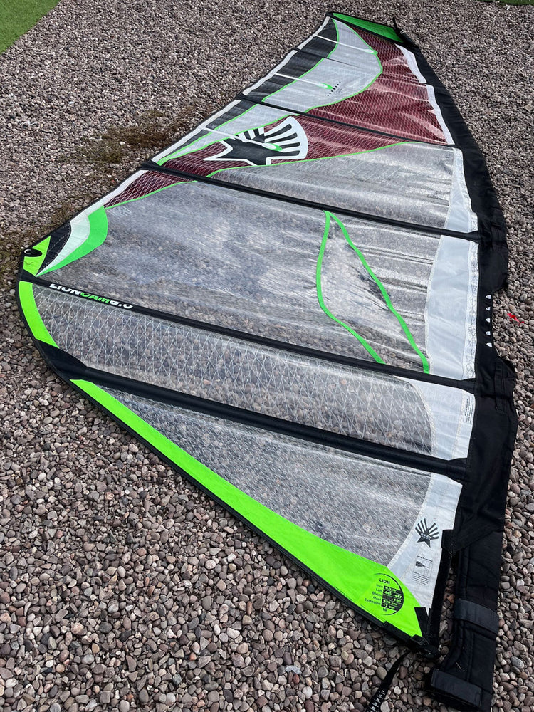 2015 Ezzy Lion Cam 6.0 m2 Used windsurfing sails