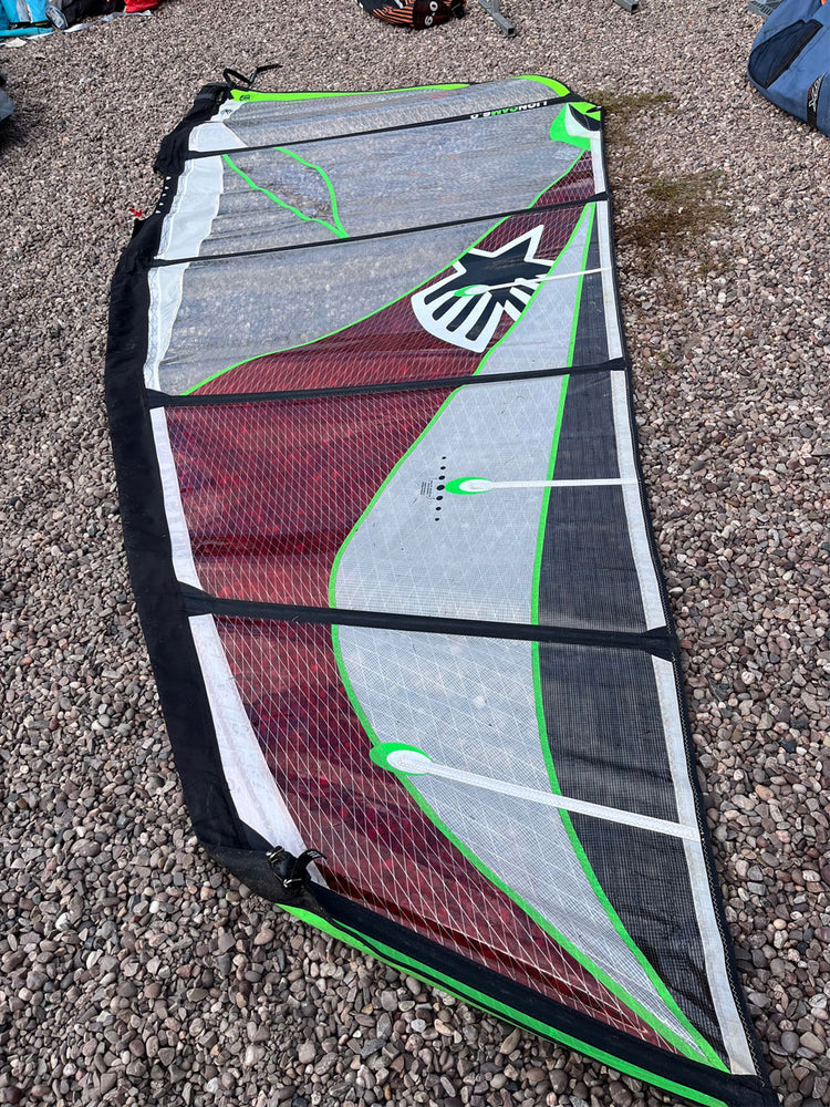 2015 Ezzy Lion Cam 6.0 m2 Used windsurfing sails