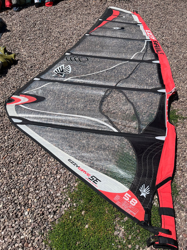 2008 Ezzy Wave SE 5.8 m2 Used windsurfing sails