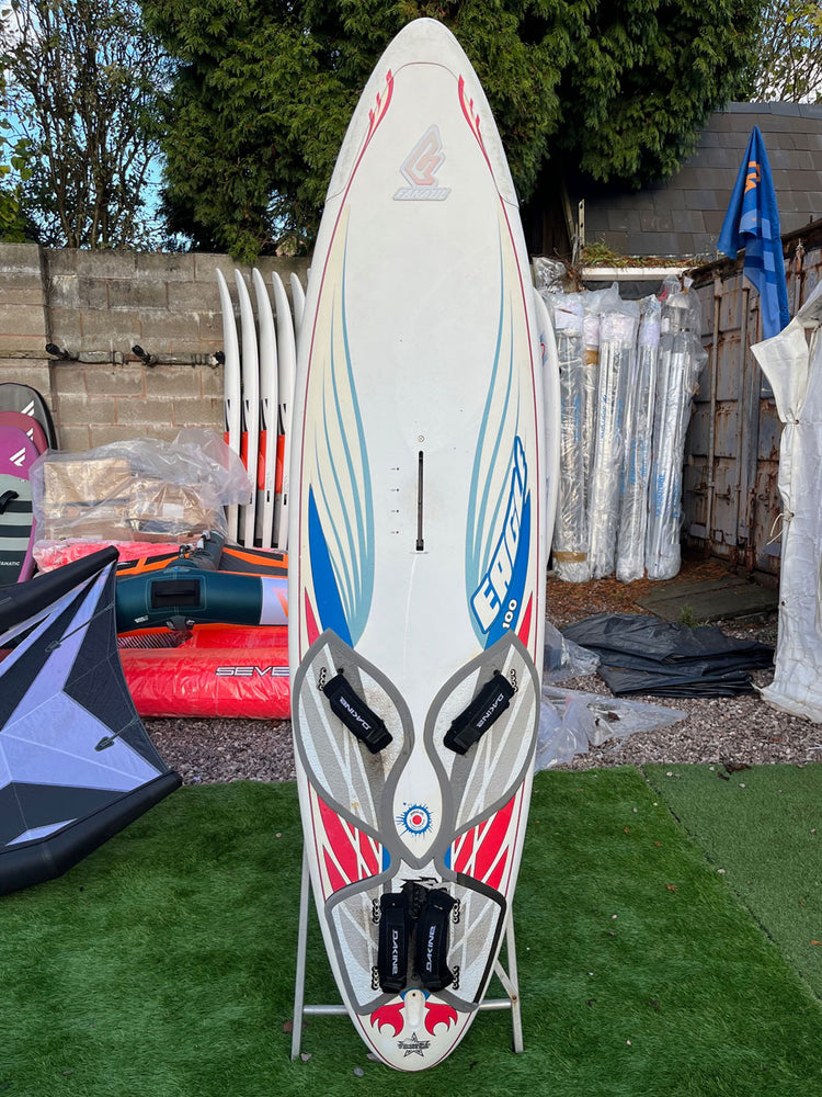 
                  
                    Load image into Gallery viewer, 2007 Fanatic Eagle 100 Used windsurfing boards
                  
                