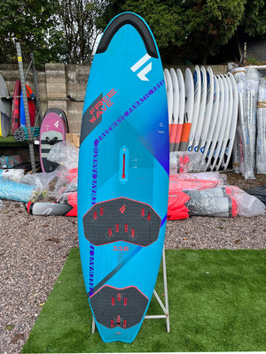 
                  
                    Load image into Gallery viewer, 2023 Fanatic Free wave 115 Used windsurfing boards
                  
                