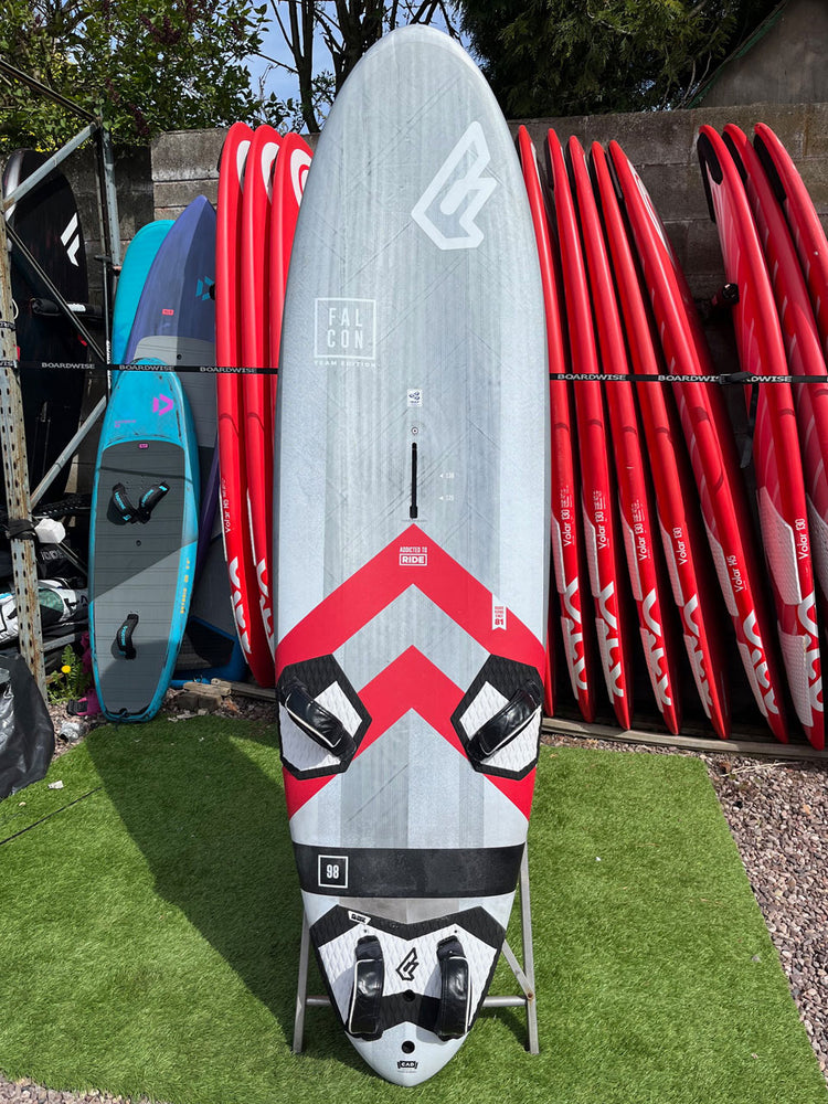 2019 Fanatic Falcon 98 TE Used windsurfing boards