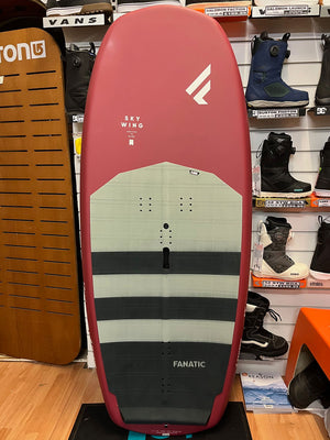 
                  
                    Load image into Gallery viewer, 2021 Fanatic Sky Wing 6&amp;#39;0&amp;quot; Used foiling boards
                  
                