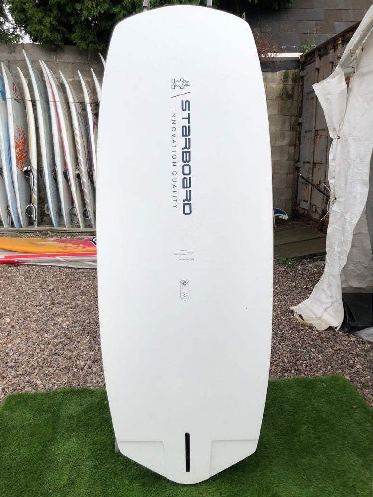 
                  
                    Load image into Gallery viewer, 2021 Starboard Freeride Foil 125 Starlite Carbon Used foiling boards
                  
                