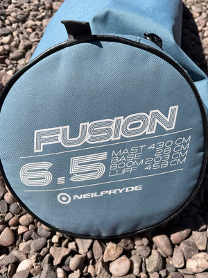 
                  
                    Load image into Gallery viewer, 2015 Neilpryde Fusion 6.5 m2 Used windsurfing sails
                  
                