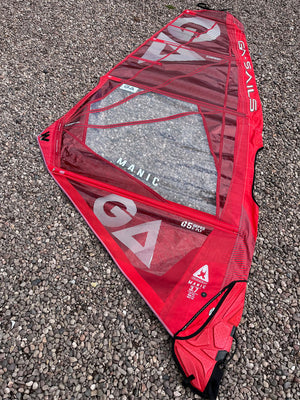 
                  
                    Load image into Gallery viewer, 2022 Gaastra Manic 3.7 m2 Used windsurfing sails
                  
                