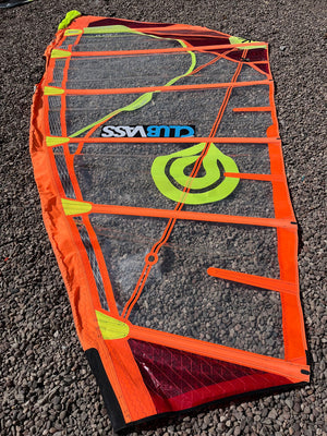 
                  
                    Load image into Gallery viewer, 2023 Goya Mark 5.8 m2 used windsurf sail foot panel Used windsurfing sails
                  
                