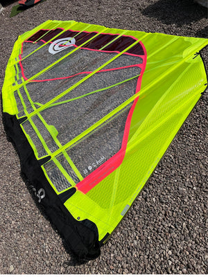 
                  
                    Load image into Gallery viewer, 2021 Goya Mark 2 Pro 8.5 m2 Used windsurfing sails
                  
                