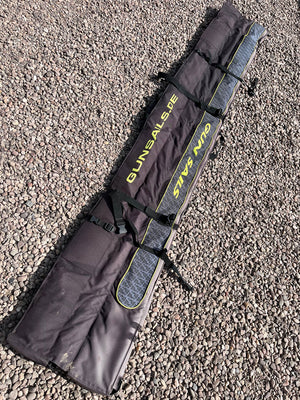 
                  
                    Load image into Gallery viewer, Gun sails padded mast bag Used Bags
                  
                
