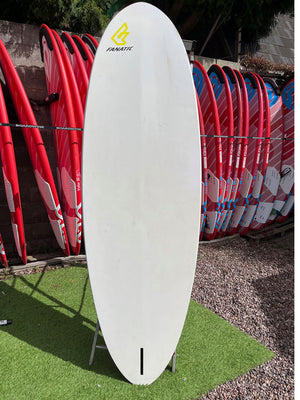 
                  
                    Load image into Gallery viewer, 2012 Fanatic Hawk 135 wood sandwich Used windsurfing boards
                  
                