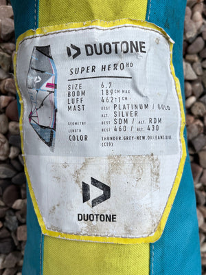 
                  
                    Load image into Gallery viewer, 2019 Duotone Super Hero HD 6.7 m2 Used windsurfing sails
                  
                