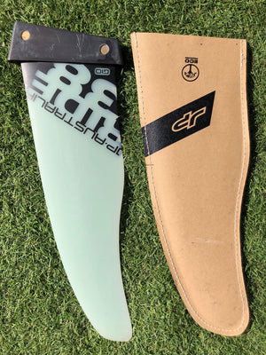 
                  
                    Load image into Gallery viewer, JP Australia Freeride G10 38cm tuttle box Used windsurfing fin Used windsurfing accessories
                  
                