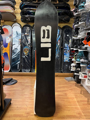 
                  
                    Load image into Gallery viewer, LIB TECH STEELY D 167cm Used Snowboard USED SNOWBOARDS
                  
                